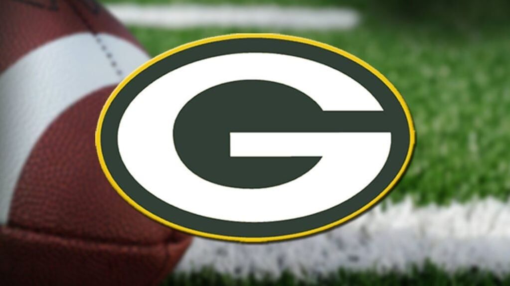 Green Bay Packers - Staying in Green Bay! #Packers re-sign TE Robert Tonyan  