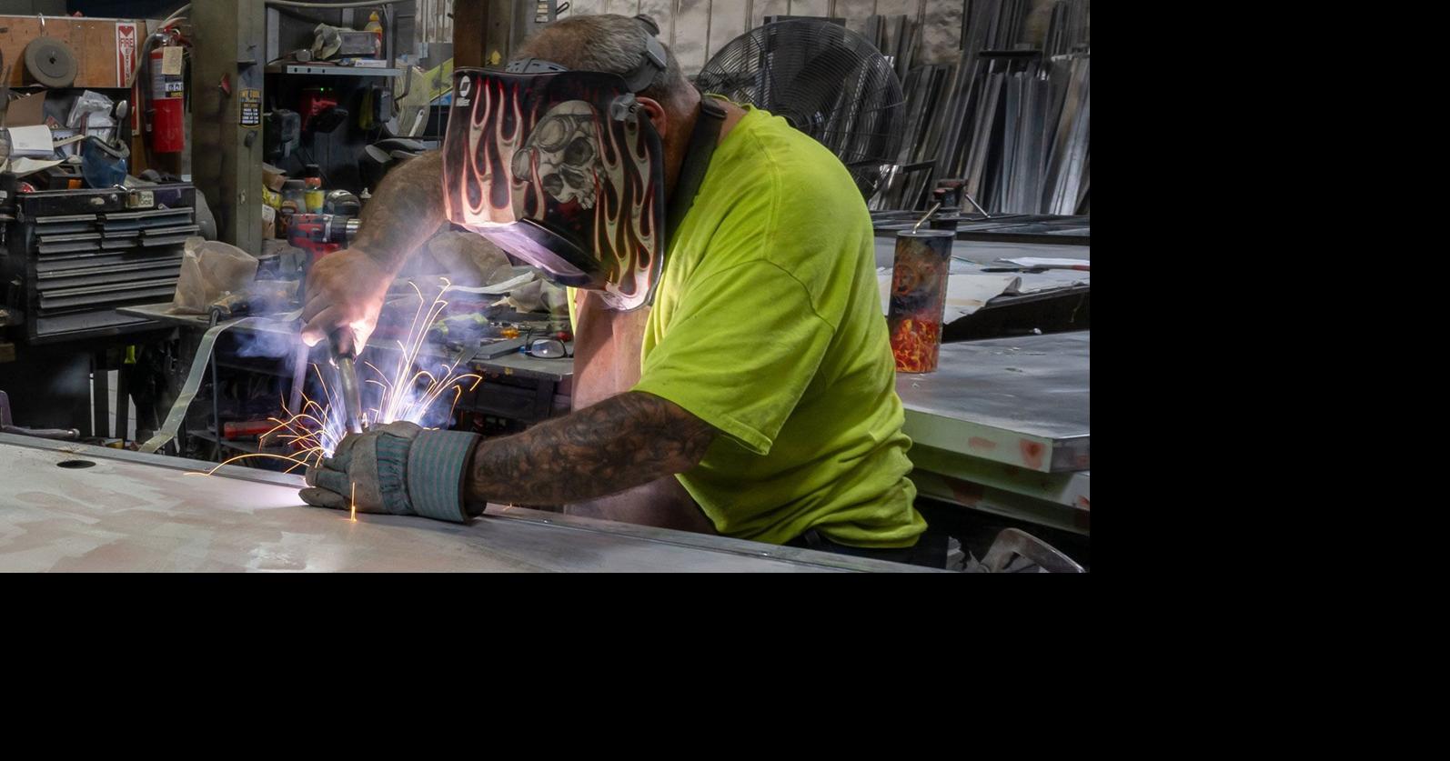 US wholesale inflation heated up in May | News | waow.com