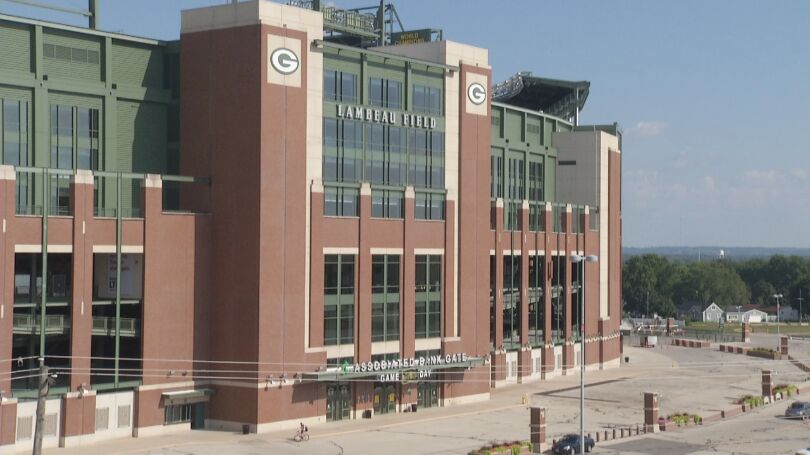 Packers with indefinite hold on hosting fans at Lambeau Field