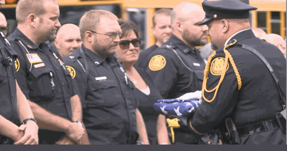 Stevens Point Police Department hold flag ceremony in honor of K9 Luna ...