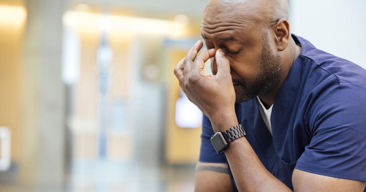 Quejarse constantemente puede dañar la salud cerebral y elevar el cortisol