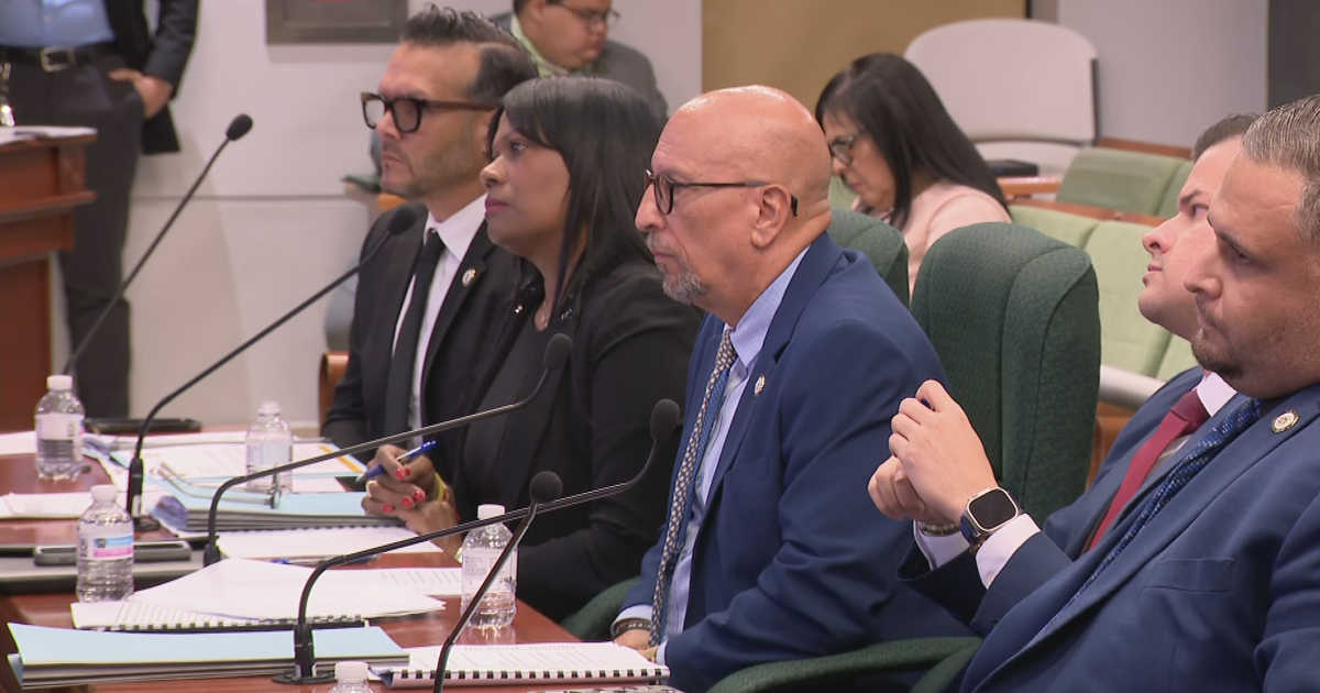 Junta de Libertad Bajo Palabra comparece en la Cámara por caso de feminicida en libertad