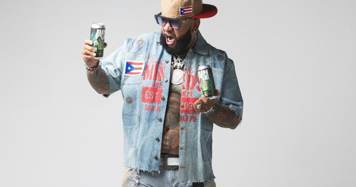 Franco "El Gorila" lanza su cerveza artesanal Jungle Brew fabricada en Sabana Grande