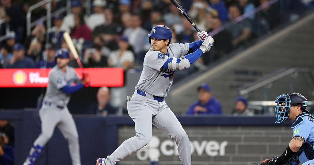 Ohtani iguala histórica marca de Ichiro Suzuki con racha de juegos embasándose