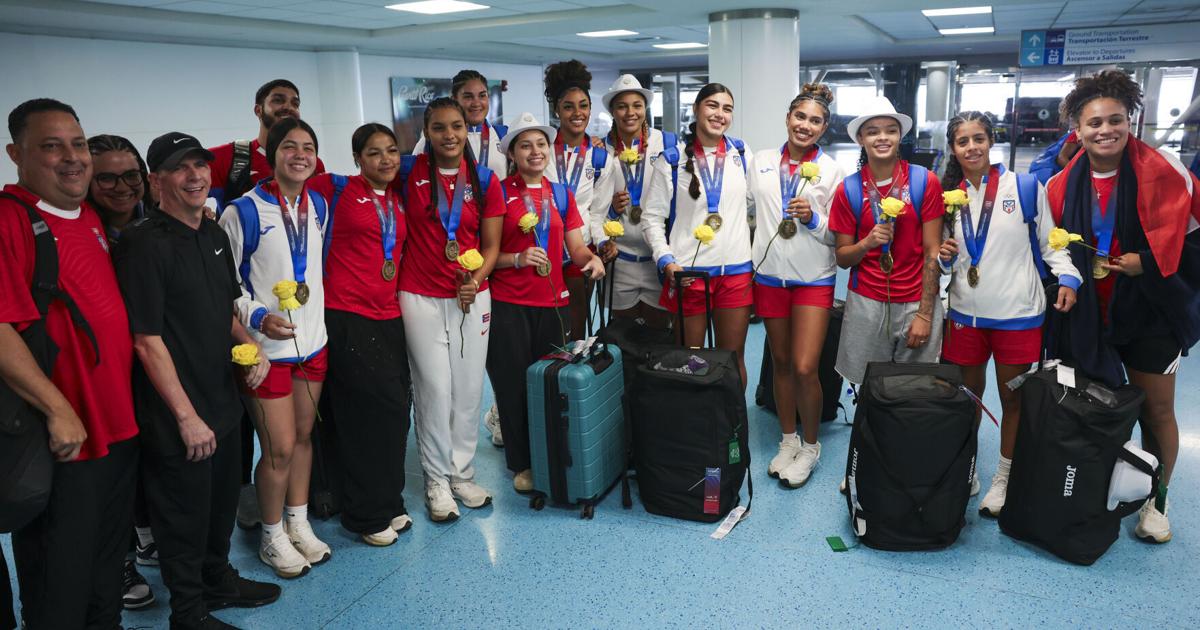 Selección Femenina U20 de baloncesto regresa a Puerto Rico con oro de Santo Domingo