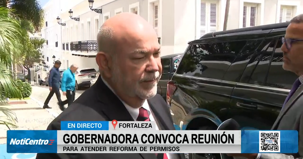 Legisladores del PNP se reúnen en La Fortaleza para discutir reforma de permisos
