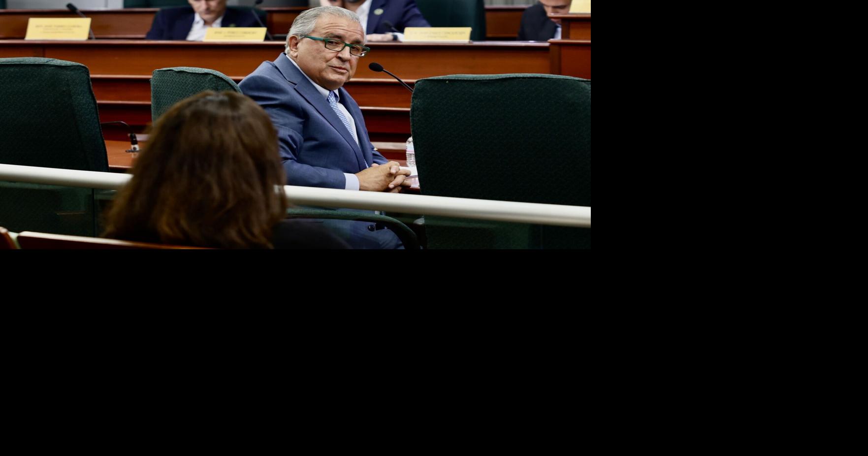 Imagen del artículo de WAPA: Osvaldo Carlo contesta interrogantes sobre Power Expectations en vista cameral