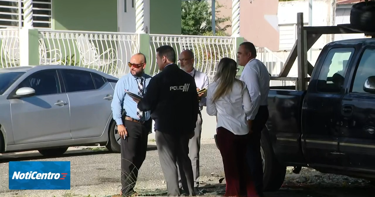 Asesinan a hombre a tiros cerca de la plaza pública de Santa Isabel