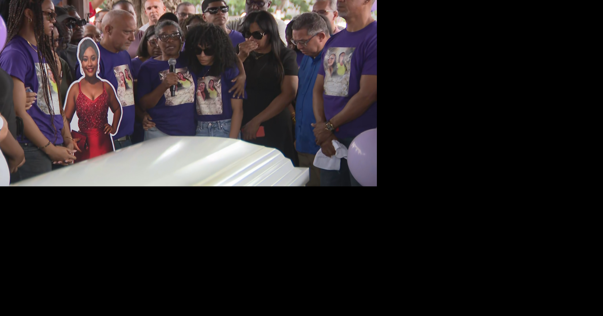 Familiares dan el último adiós a Gemillies Lozada, asesinada por su expareja en Carolina