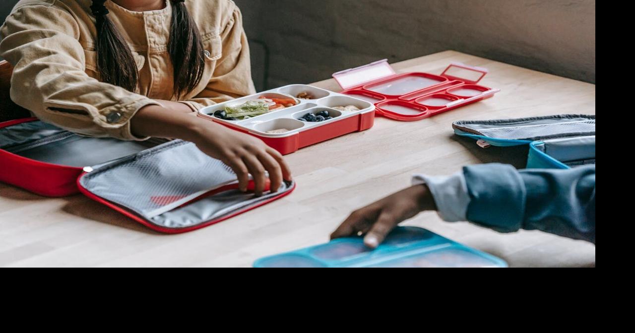 ¿Qué puedo hacer si mi hijo no quiere almorzar en el comedor escolar?