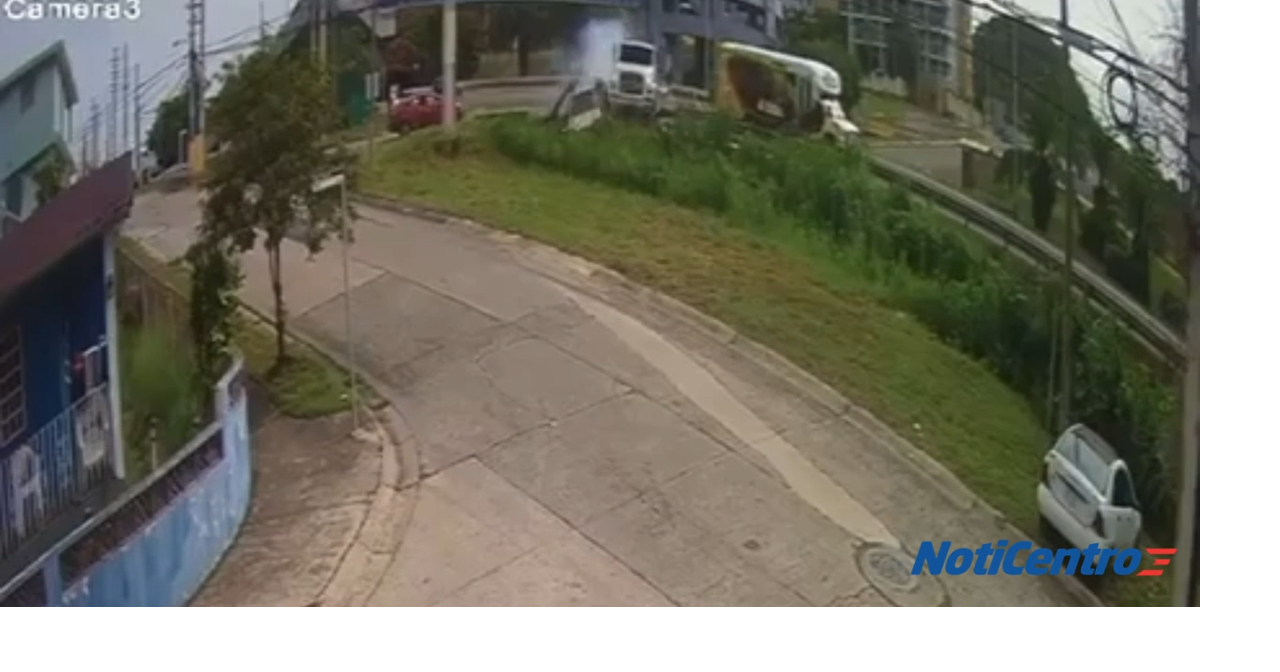 Imagen del artículo de WAPA: Captan en vídeo choque entre camión y carro en Aguadilla