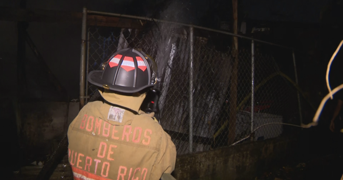 Una residencia en pérdida total por incendio en Hato Rey