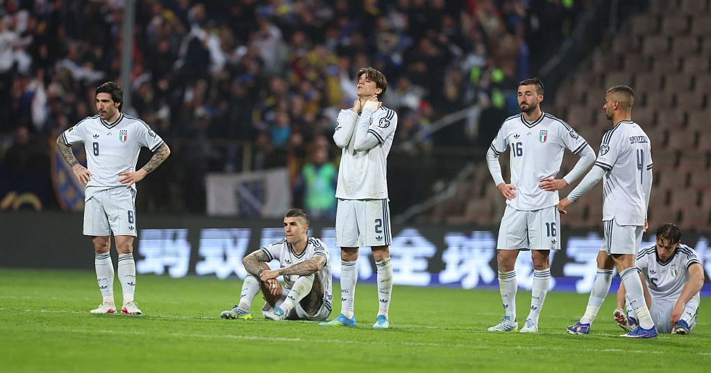 El implacable descenso a los infiernos de Italia, de nuevo ausente en un Mundial