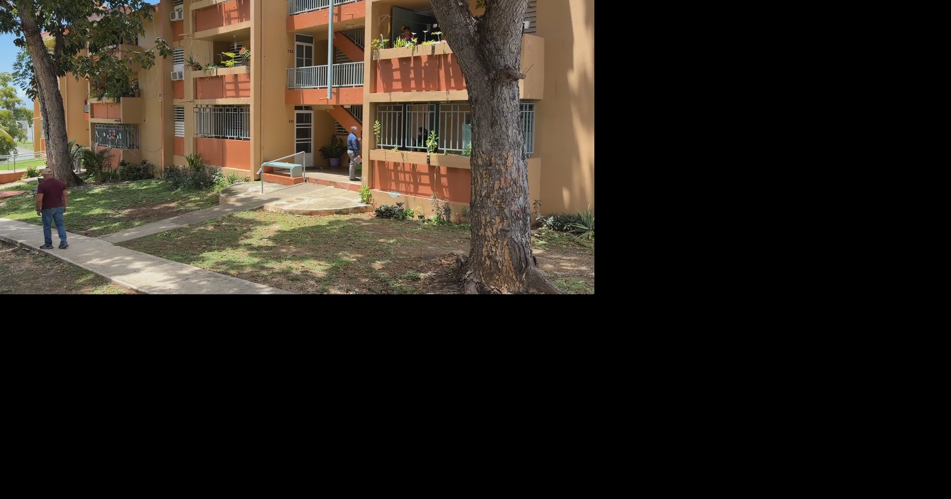 Asesinan a pareja en residencial en Coamo; hombre tenía expediente criminal