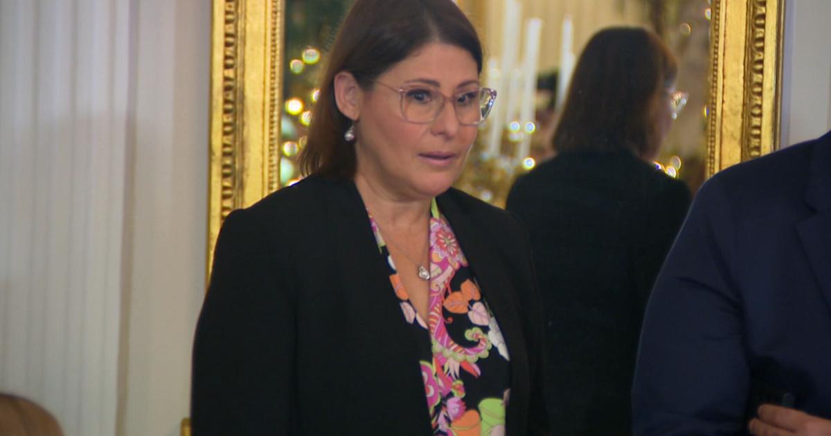 Justicia evalúa posible investigación civil o penal contra exdirectora de la AEE