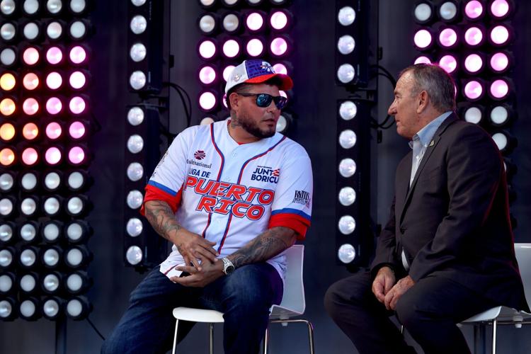Criollos de Puerto Rico reciben su uniforme para la Serie del Caribe