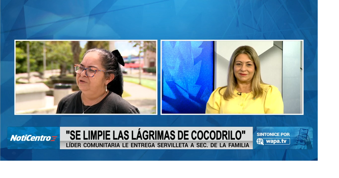 Ciudadana entrega servilleta a secretaria de la Familia en protesta durante vista senatorial