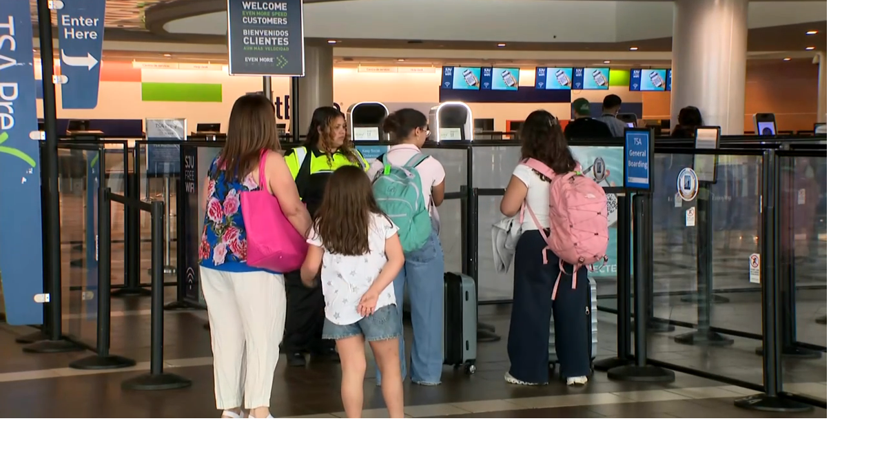 Reabren parte del TSA en el aeropuerto LMM