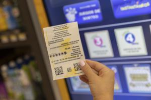 Imagen del artículo de WAPA: Se llevan premio secundario de $50,000 del Powerball en Bayamón
