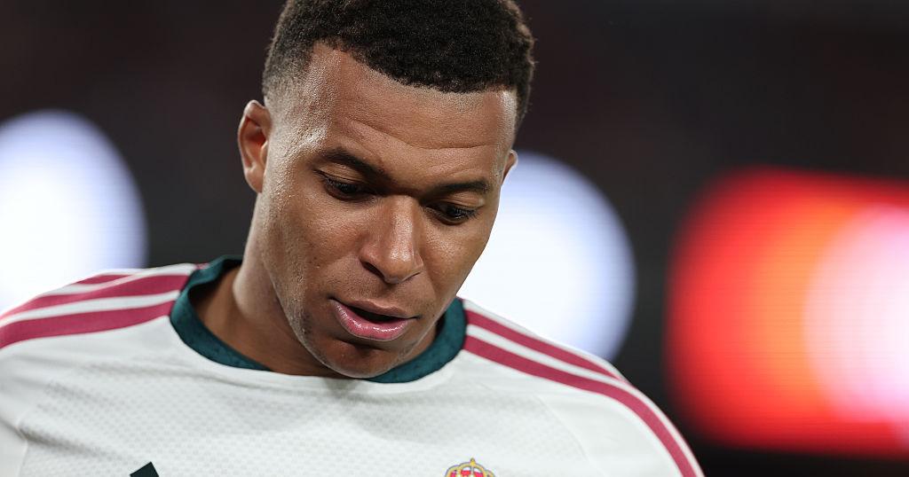 Imagen del artículo de WAPA: Mbappé pide "disculpas" y se dice "arrepentido" por sus palabras sobre histórico líder de China