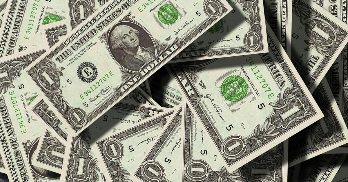 Gobernadora anuncia envío de cheques de alivio contributivo a personas que rindieron planillas