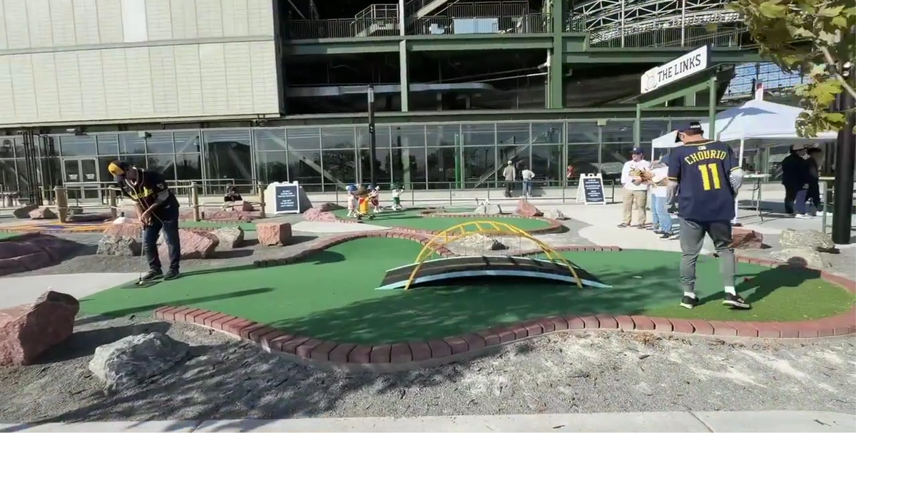 Fanáticos viven el ambiente previo a la Serie Mundial en Milwaukee