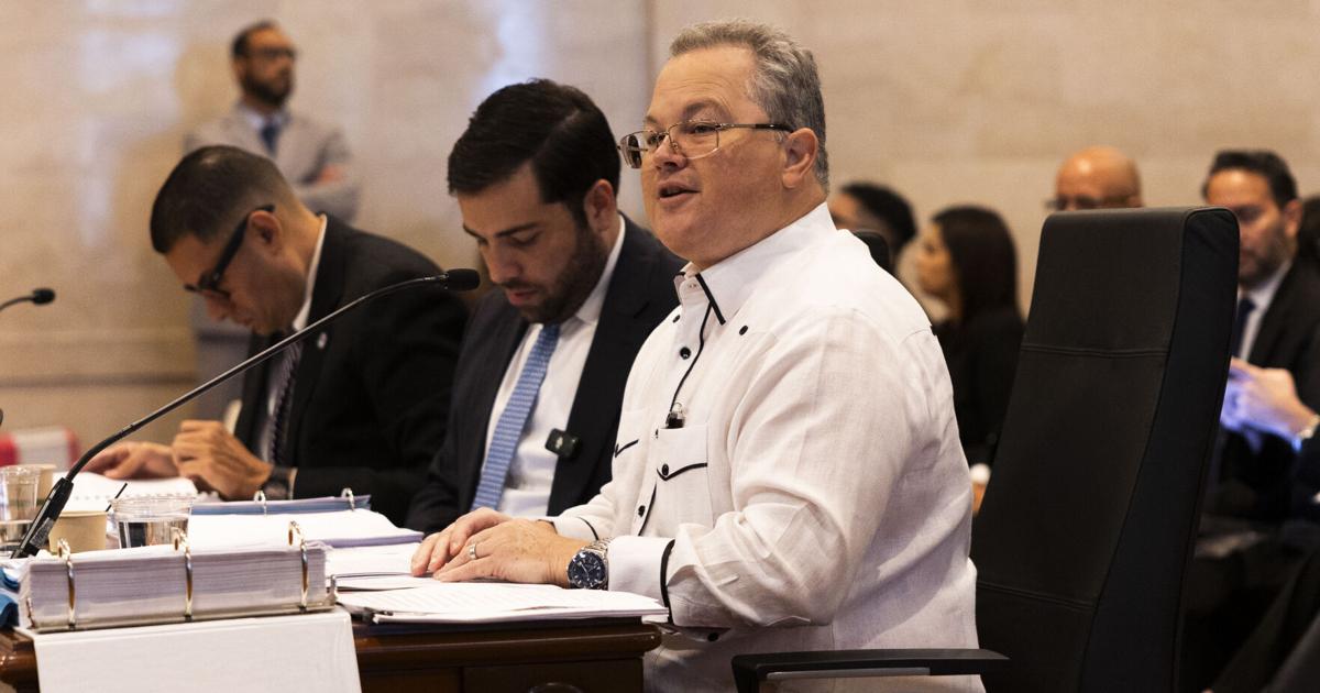 Presentan recomendaciones para medidas del sistema de permisos