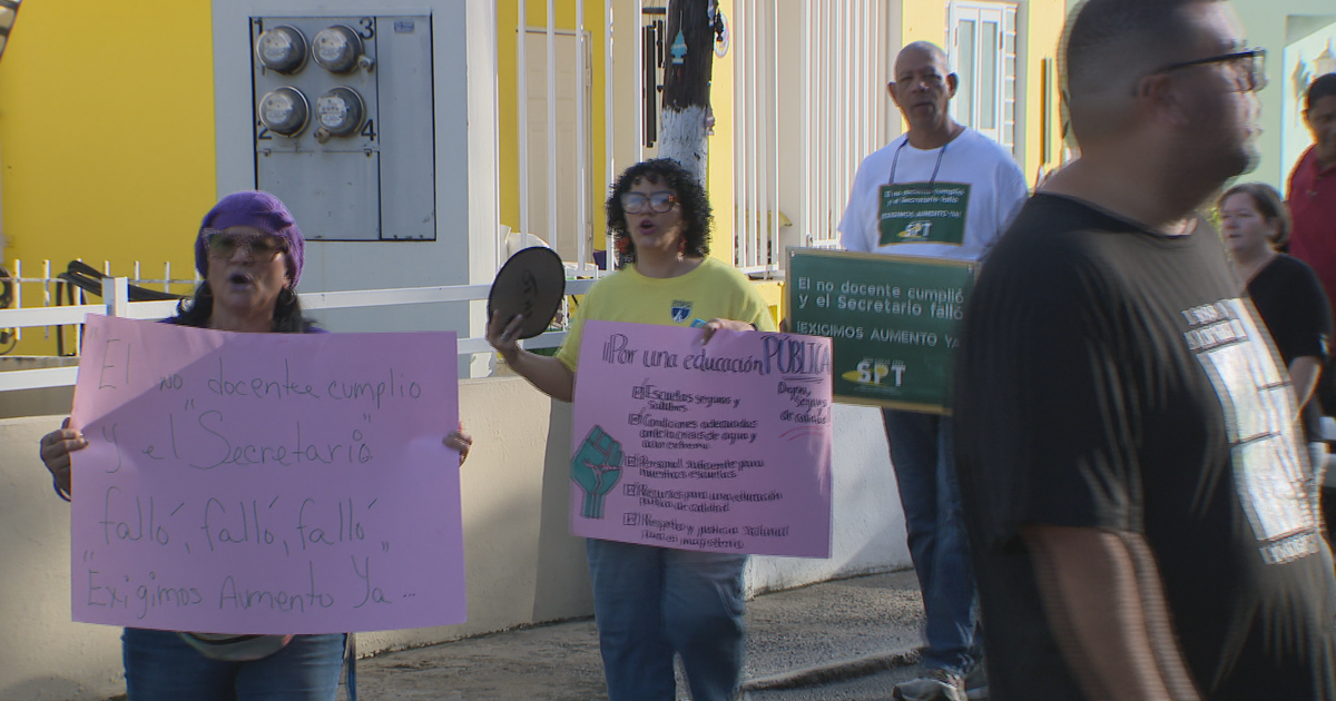 Maestros protestan y exigen ajustes de horario en escuelas bajo racionamiento de agua