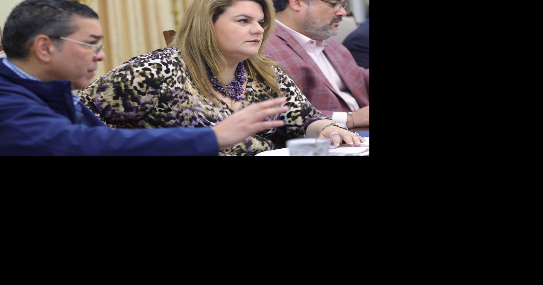Gobernadora decreta días de duelo por fallecimiento de paramédico, agente de la Policía y la Mayor del Air Force