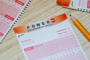 Imagen del artículo de WAPA: Jugada de Powerball en Hatillo deja premio secundario de $100 mil