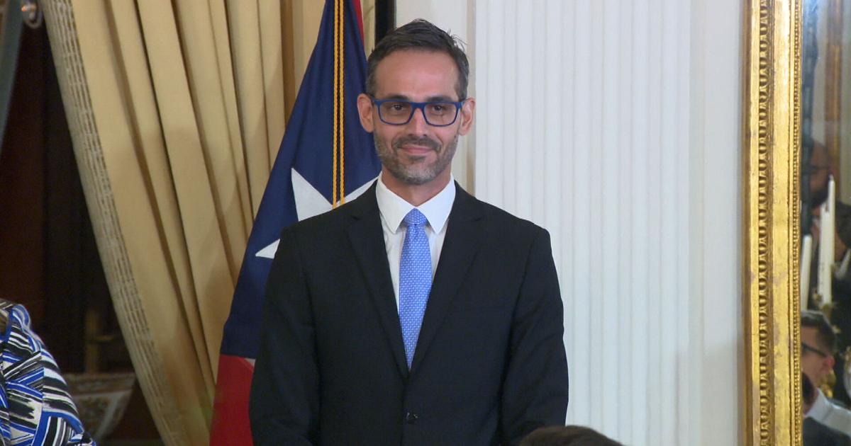 Versiones encontradas sobre la renuncia de ex secretario auxiliar de OGPe