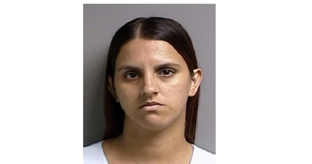 Arrestan mujer por no escanear artículos valuados en $717 en supermercado de Caguas