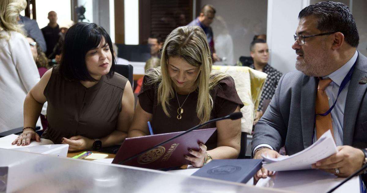 Correos contradicen testimonio de Roig sobre contrato de $38M con NOLA Education