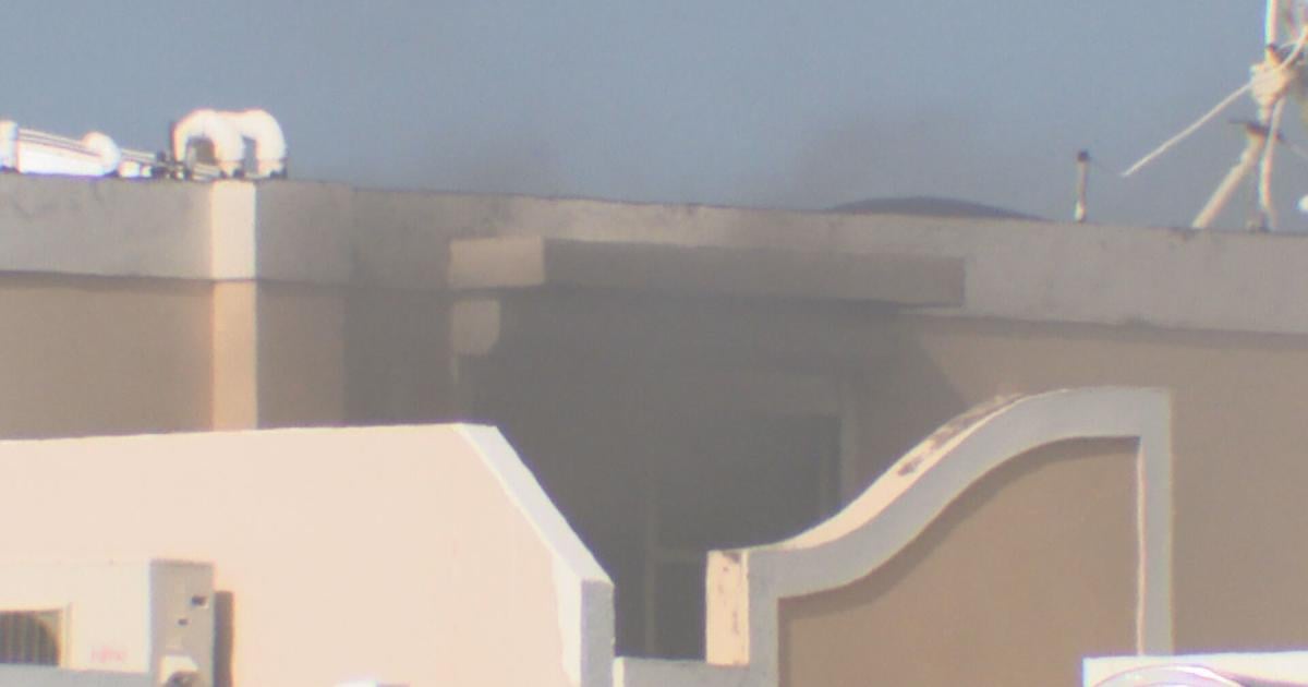 Hombre se suicida con arma de fuego tras incendiar su residencia en Bayamón