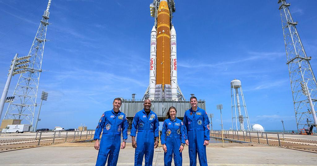 Artemis II: los cuatro astronautas que viajarán alrededor de la Luna y sus roles en la misión