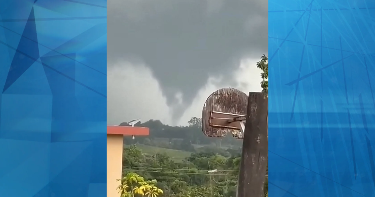 Ciudadanos reportan avistamiento de nube embudo entre Lares y Camuy