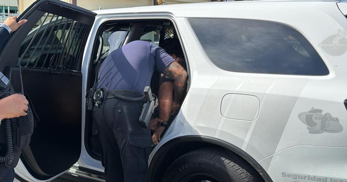 Arrestan a hombre tras persecución de Carolina a San Juan vinculado a delitos en Arecibo