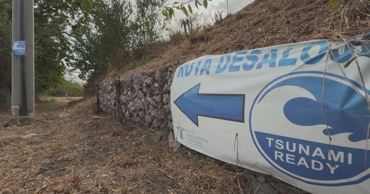 Realizan simulacro nocturno de desalojo por tsunami en urbanización de Ponce
