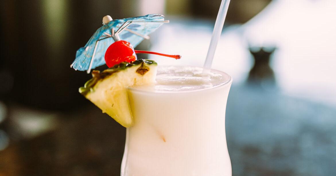 Celebran el Festival de la Piña Colada en el Viejo San Juan ...