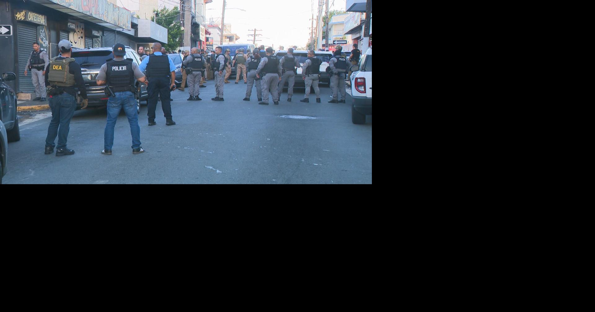 Operativo federal y estatal en bar de hookahs en Villa Palmeras resulta en dos arrestos y tres armas ocupadas