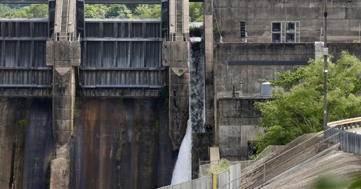 AAA abre compuerta del embalse Carraízo al alcanzar nivel de desborde