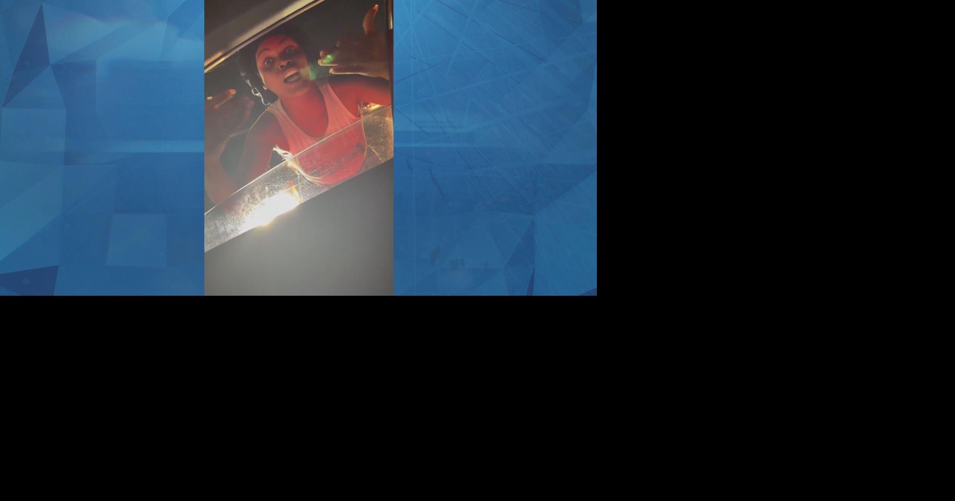 Mujer enfrenta cargos por agredir a embarazada en incidente de tránsito en Carolina
