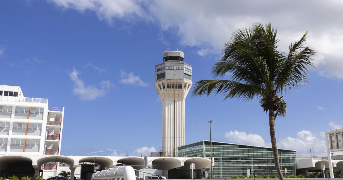 Suspensiones y retrasos en aeropuertos de EEUU por falla afectan algunos vuelos en San Juan