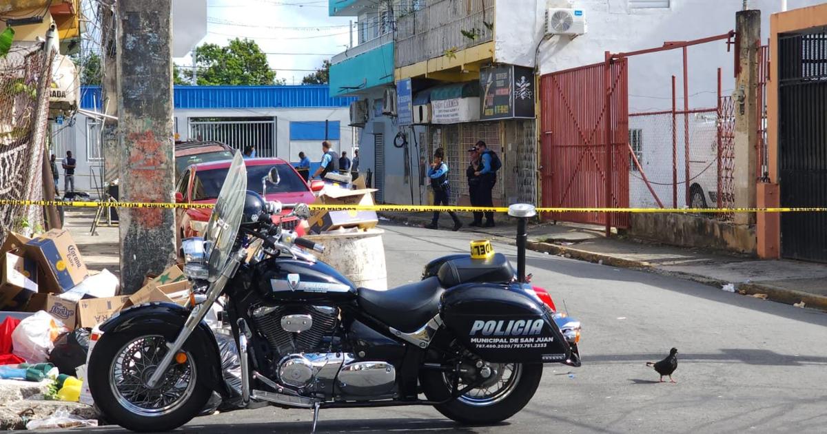 Asesinan a tiros a hombre frente a negocio en Río Piedras