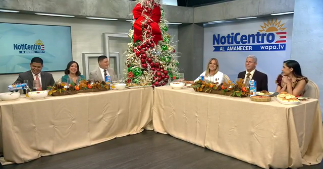 Familia de NotiCentro al Amanecer con muchas razones para dar gracias ...
