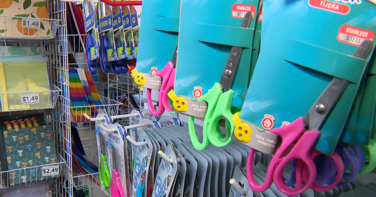 Recomiendan aprovechar días sin IVU del 17 y 18 de julio para compras escolares