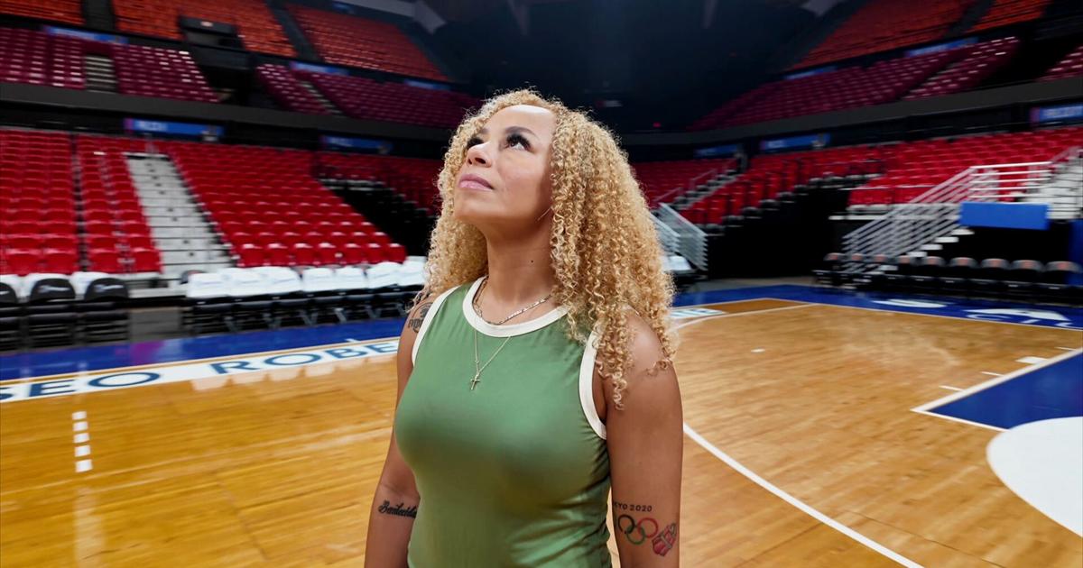 Dayshalee "Dinamita" Salamán anuncia su retiro del baloncesto profesional