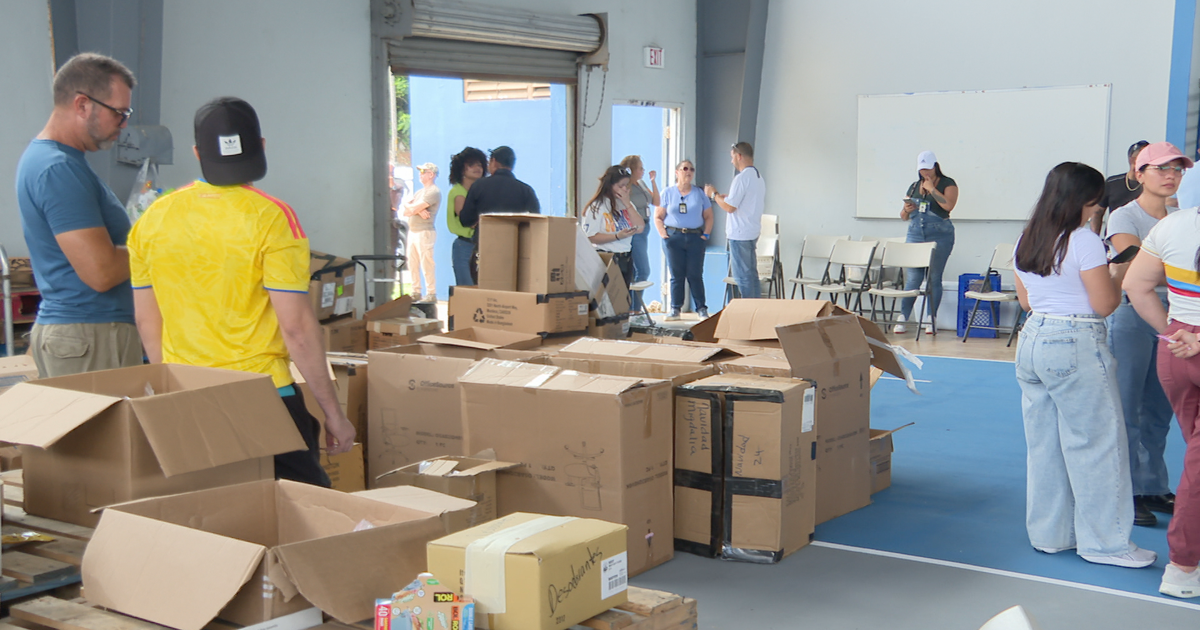 Cinco centros de acopio en Puerto Rico recolectan ayuda para damnificados del terremoto en Colombia