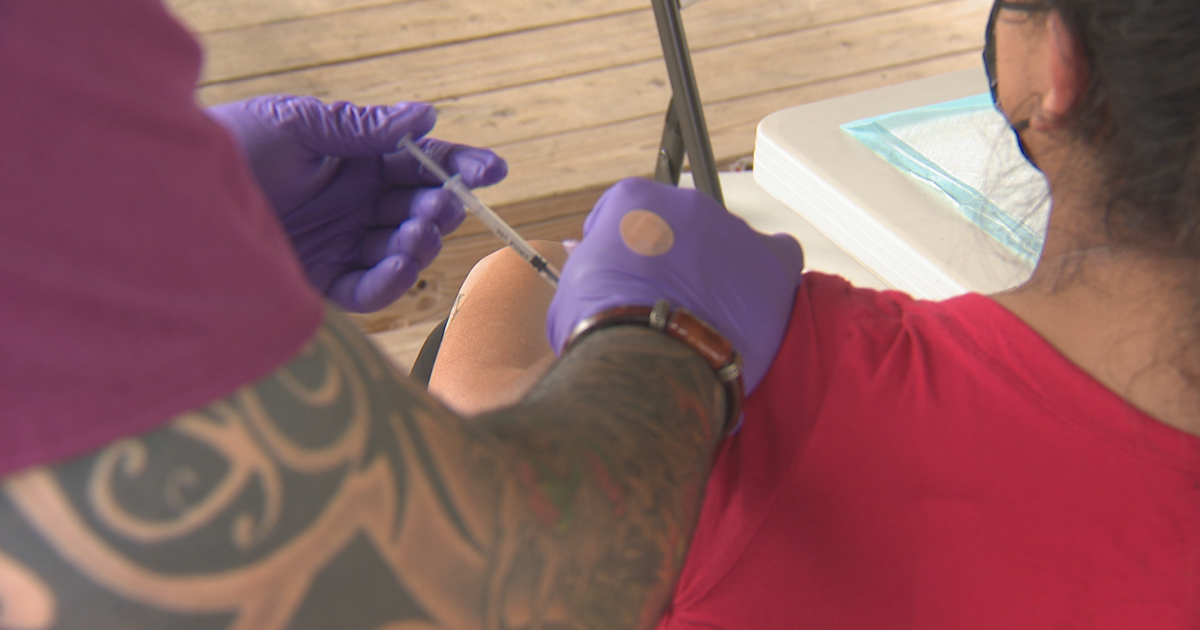 Autoridades recomiendan vacunarse contra la influenza entre agosto y septiembre