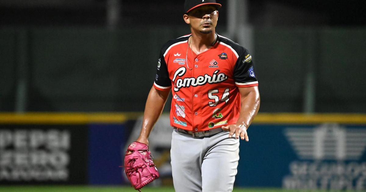Leroy Cruz poncha 15 y Comerío toma ventaja 2-0 en la Serie Final de la Doble A